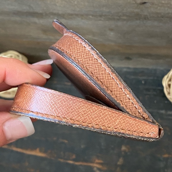 Louis Vuitton coin pouch - Picture 3 of 9